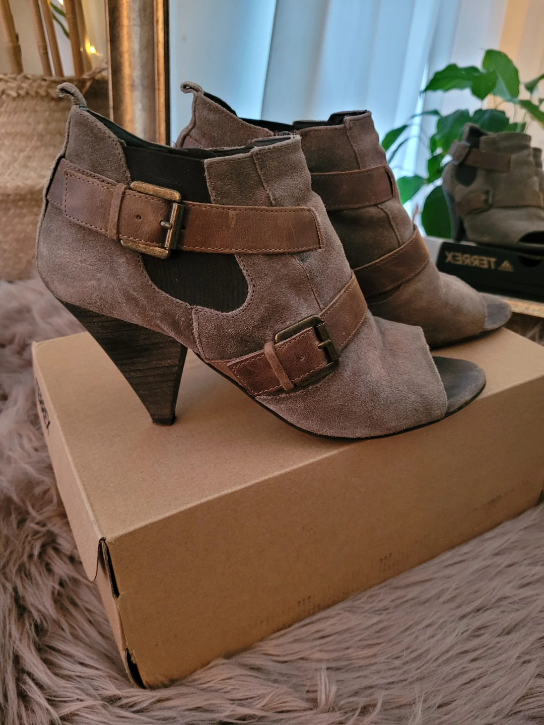 Women's Grey Suede Peep-Toe Ankle Boots with Buckle Detail