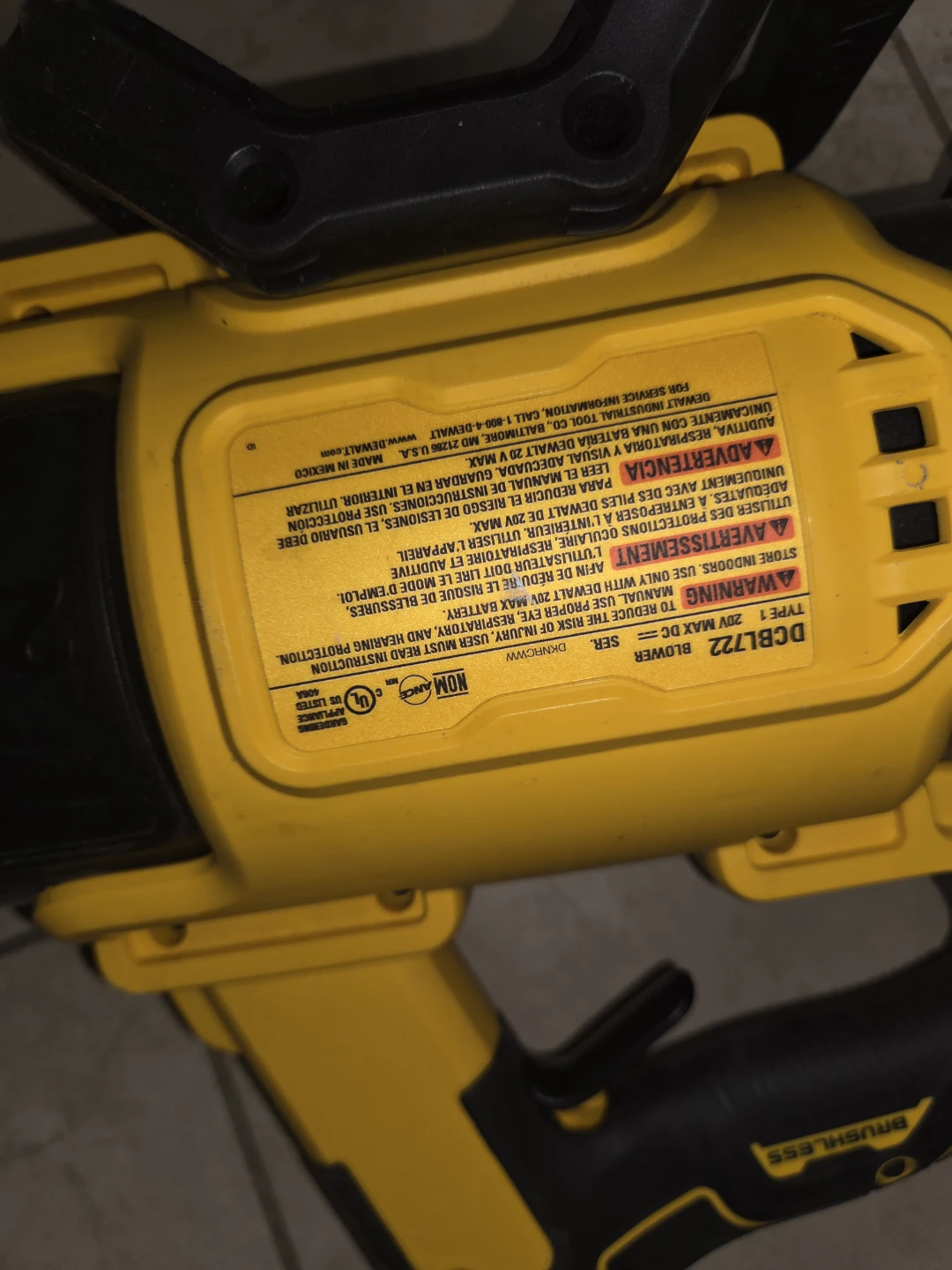 DEWALT 20V MAX Brushless Cordless Blower - photo 3