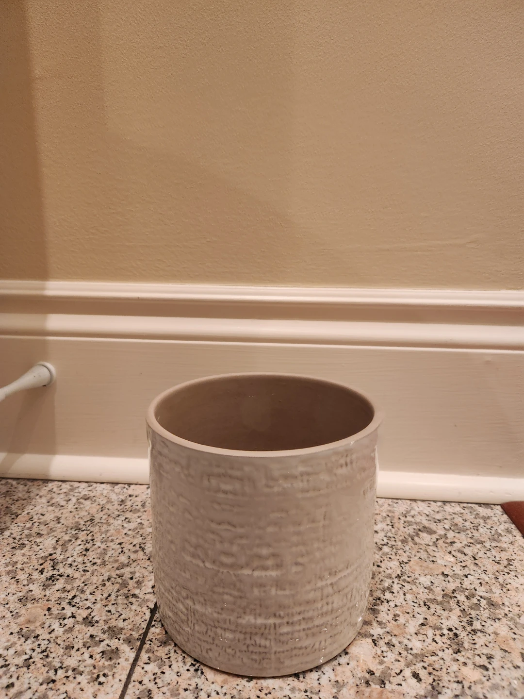 Ceramic Plant Pot - photo 2