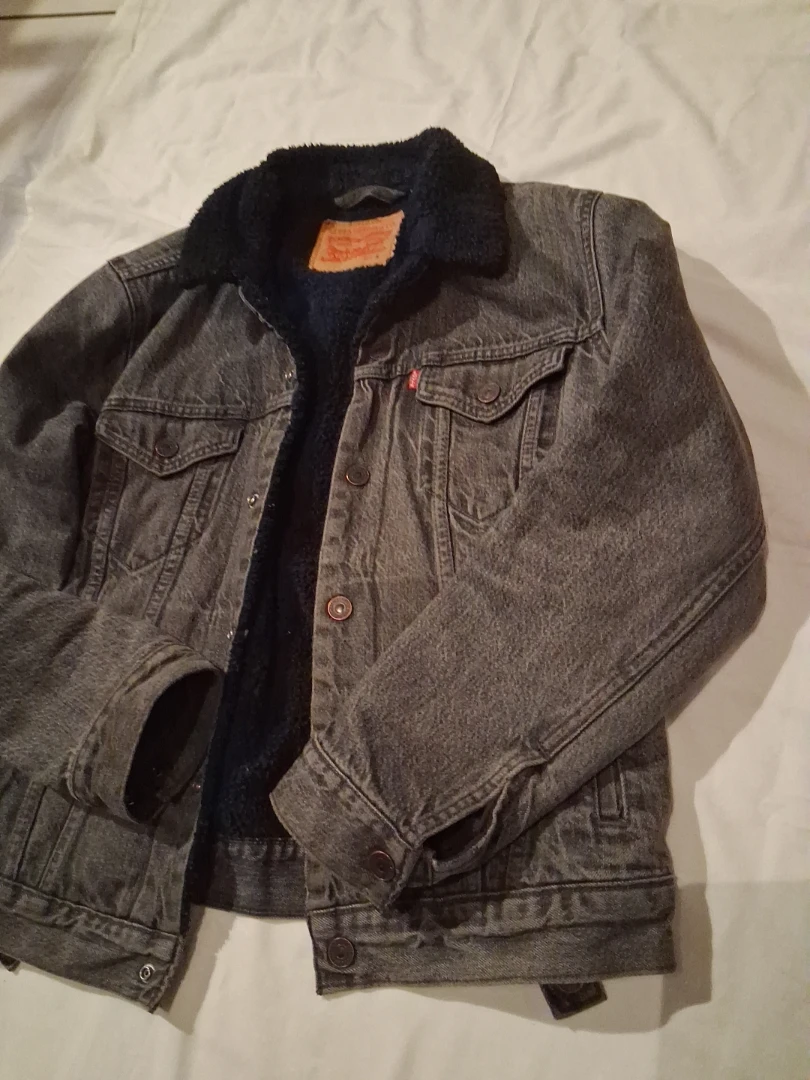Levi's Sherpa Lined Denim Trucker Jacket - Charcoal - photo 5