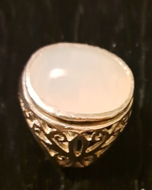 Vintage Ring with White Jaideite Stone