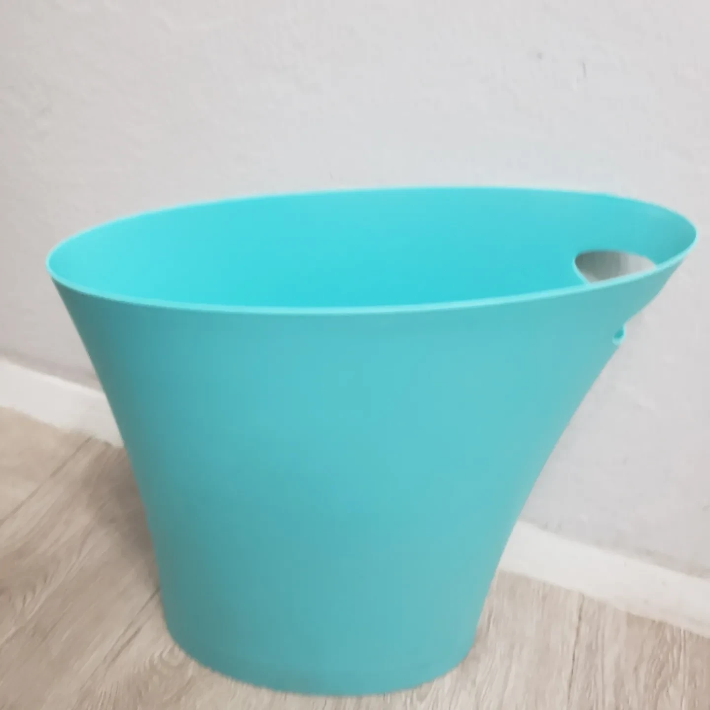 Teal Plastic Oval Basket