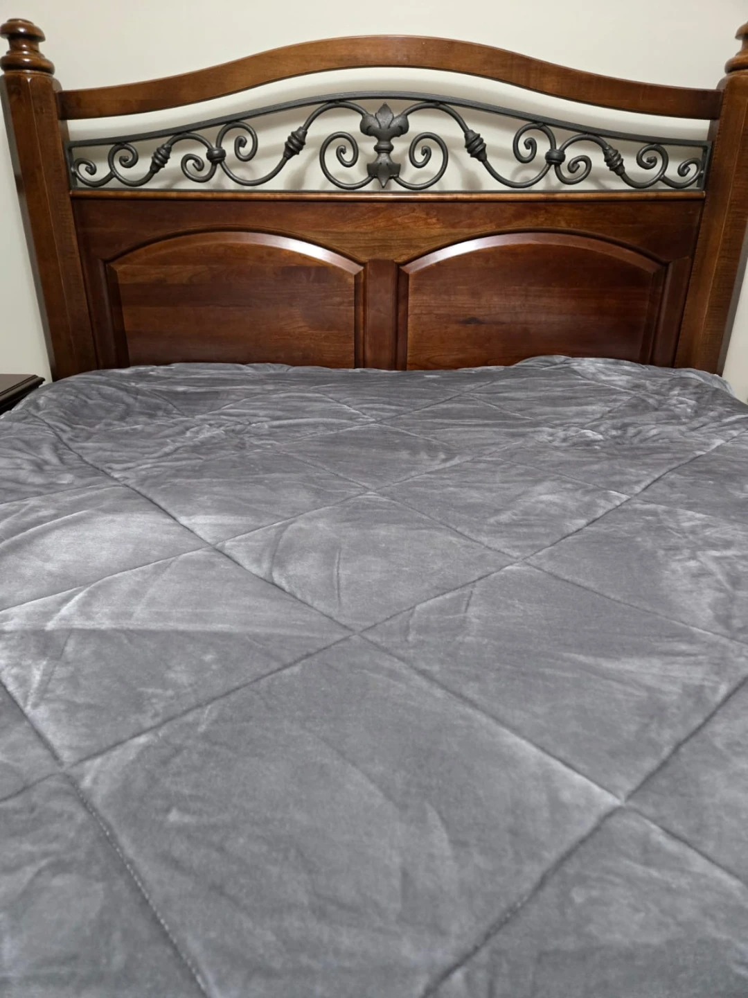 Solid wood Queen Bed Frame with Metal Insert - photo 2