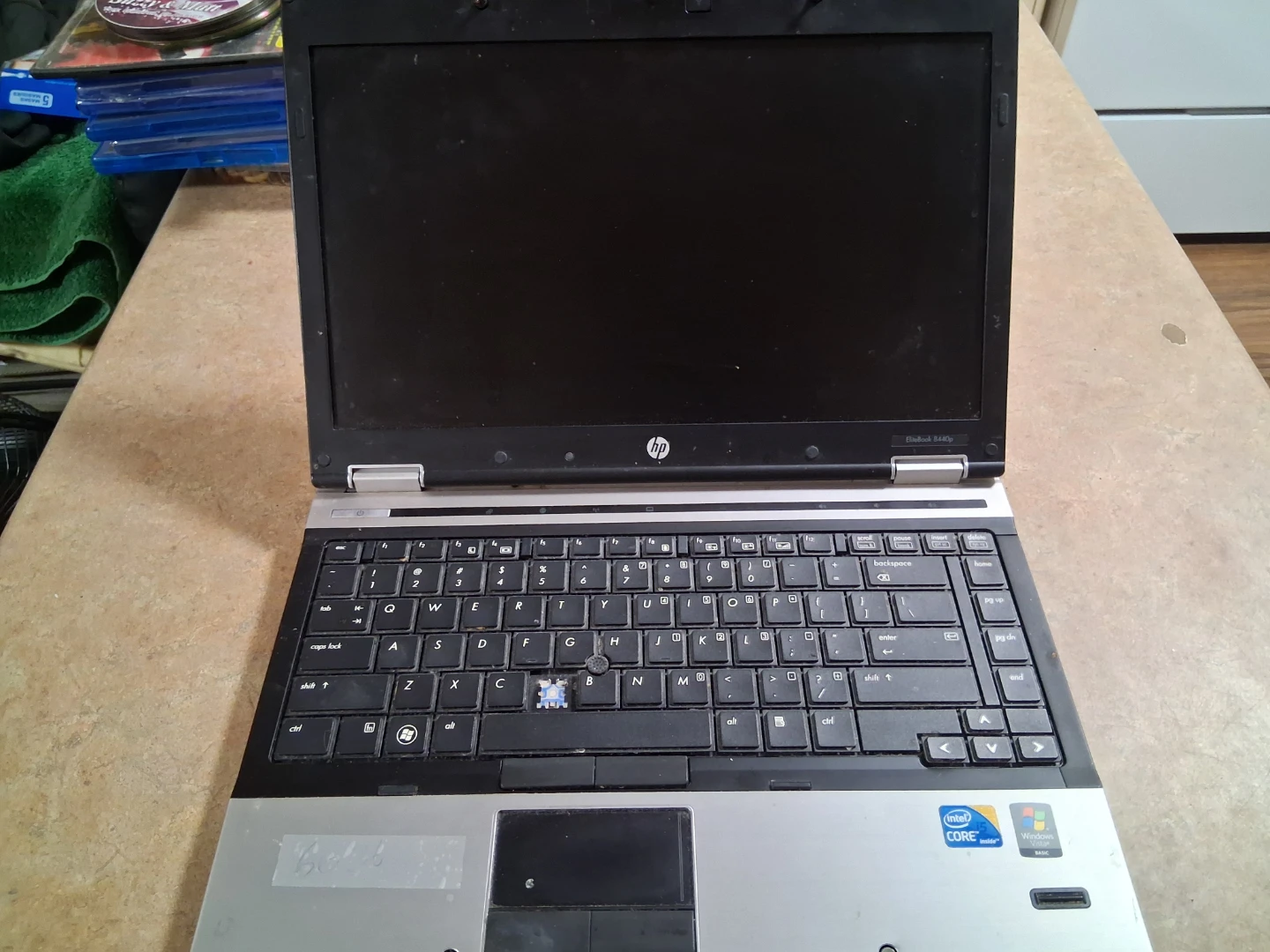 HP Elitebook 8440p Laptop - photo 3