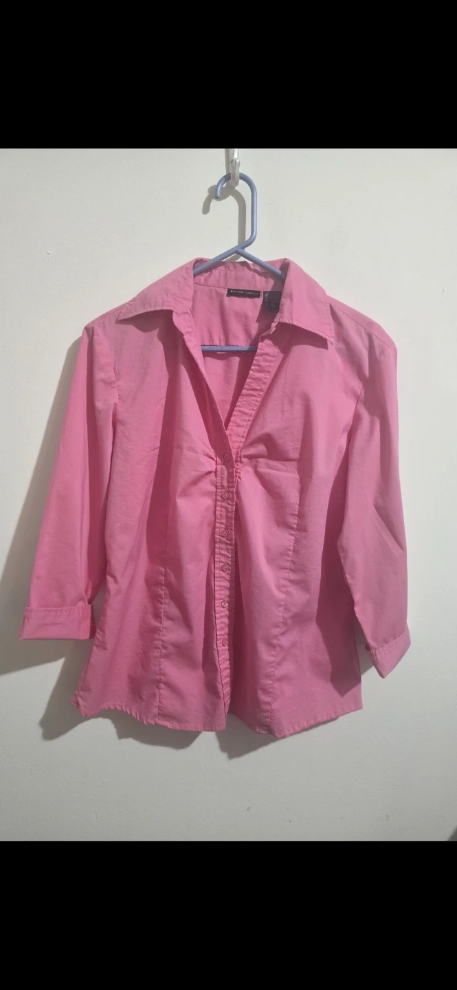 ​Set of 2 New York & Company is- Size Large blouse