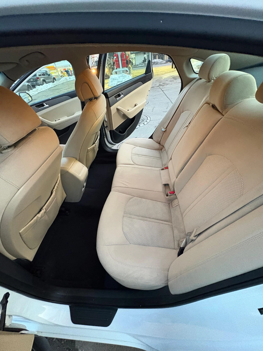 2015 Hyundai Sonata - photo 2