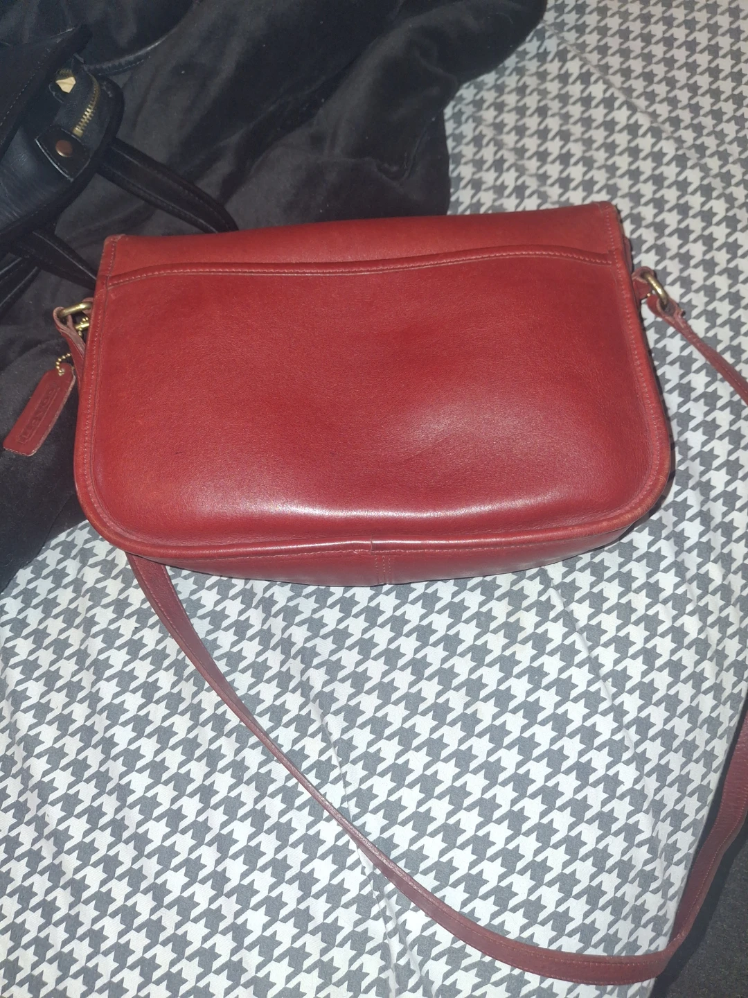 Coach Red Leather Shoulder Bag - photo 2
