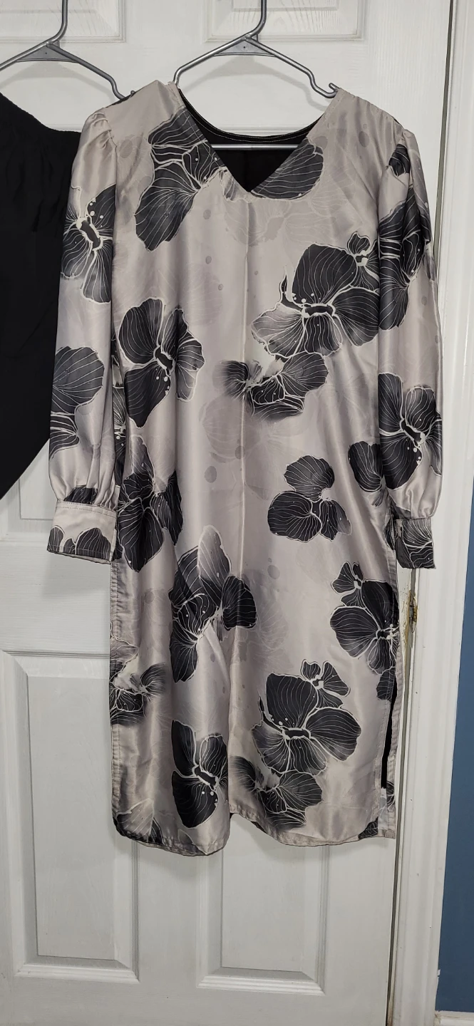 New Floral print dress & Black pant - photo 2