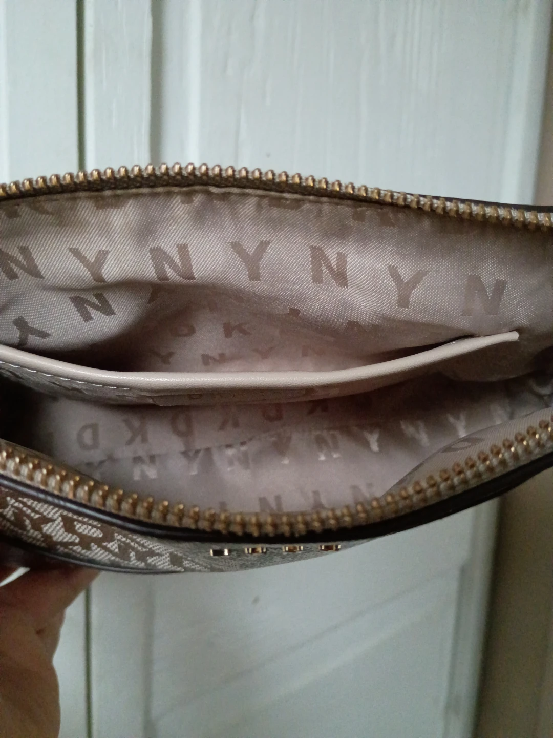 DKNY Crossbody Bag - photo 5