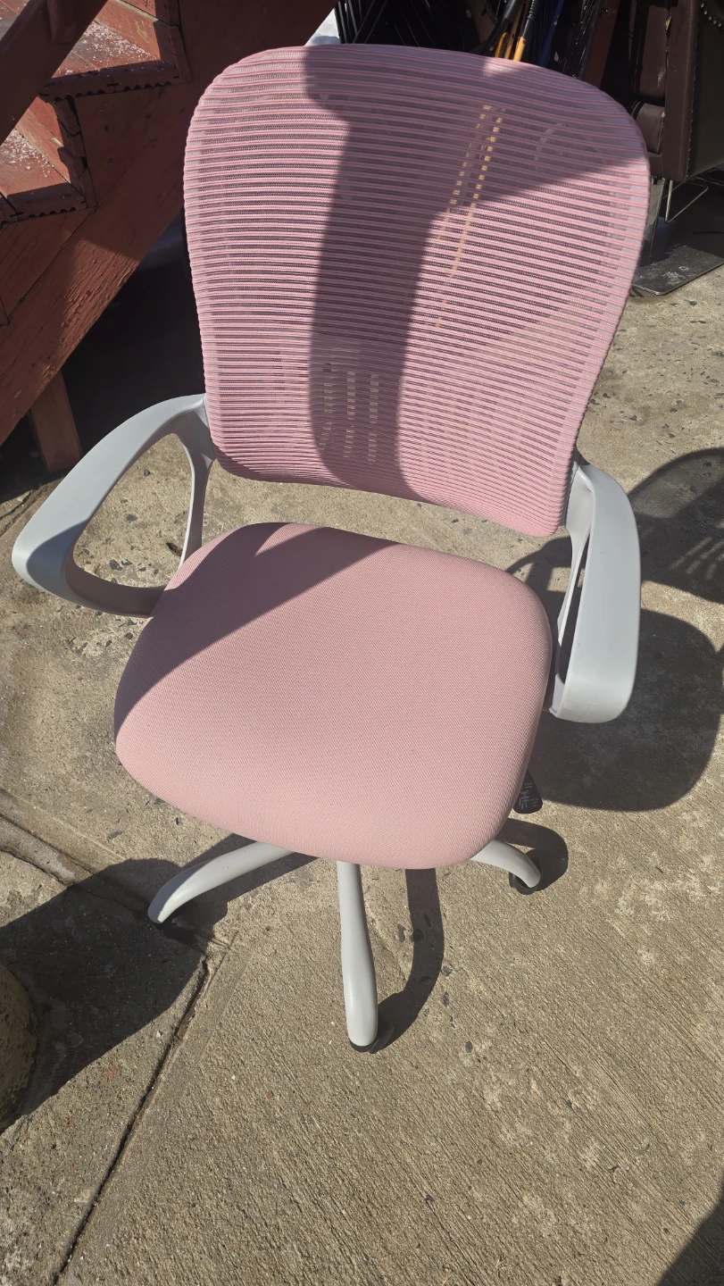 Pink Mesh Office Chair