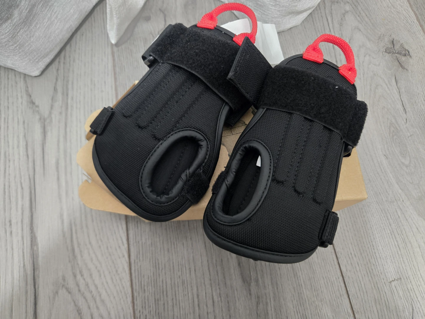 New Burton Adult Wrist Guards - Size M - photo 3