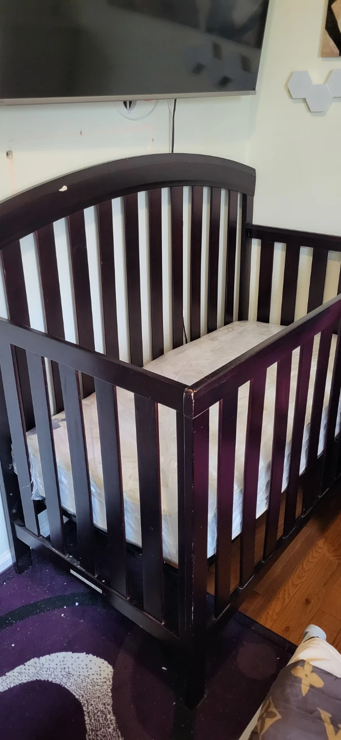 Dark Brown Wooden Crib with Mattress