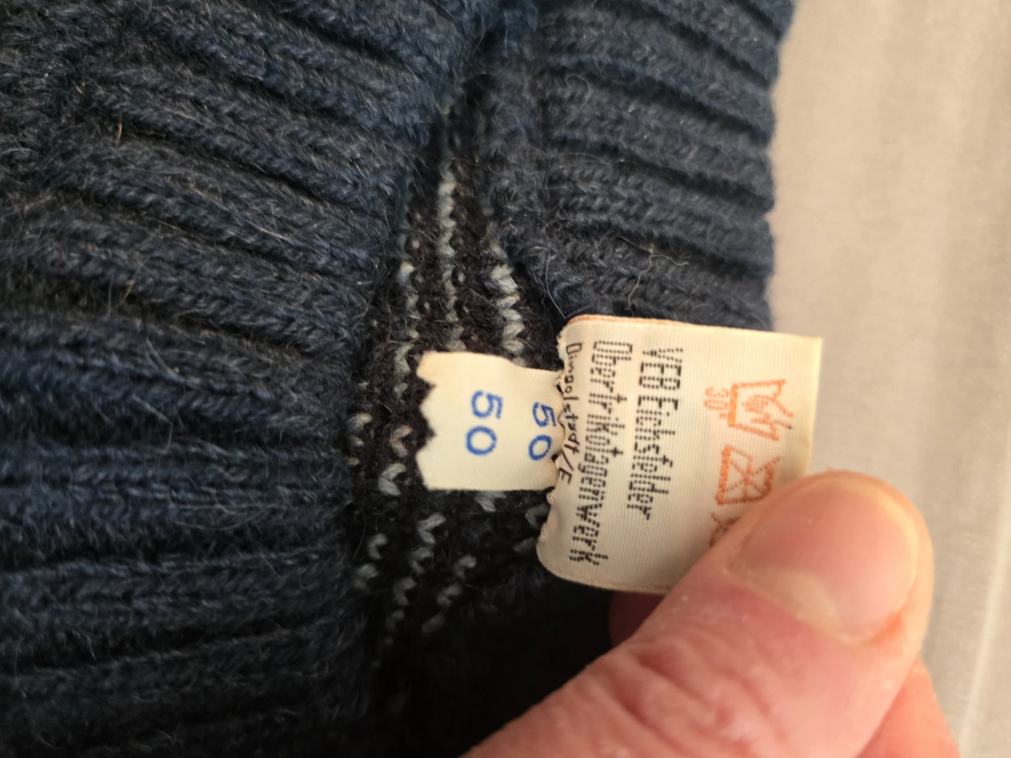 Vintage Knit Sweater - Wool Blend size M- L - photo 5