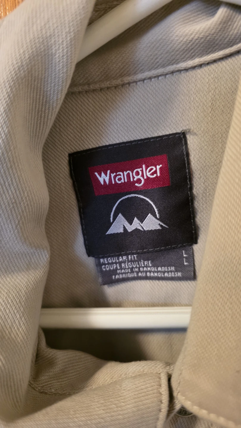 Wrangler Regular Fit Long Sleeve Button-Up Shirt - photo 2
