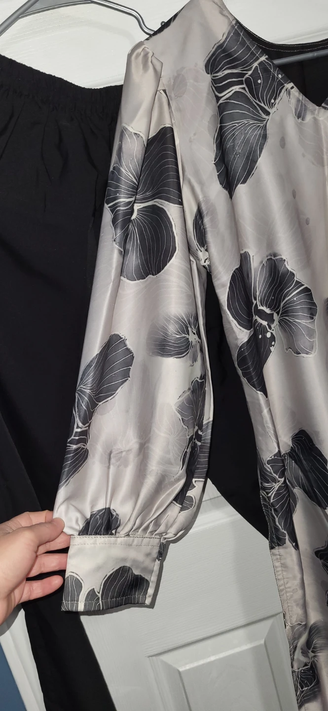 New Floral print dress & Black pant - photo 3