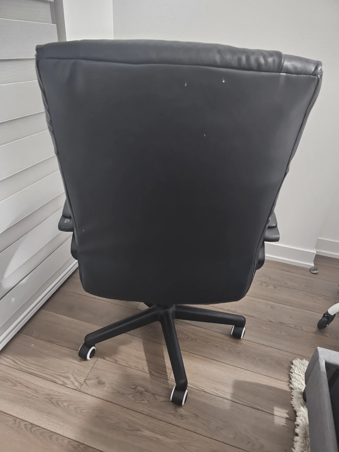 Black Faux Leather Office Chair - photo 3