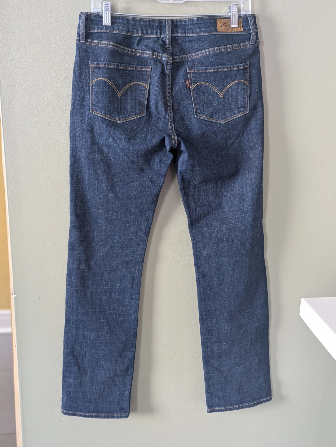 Levi's Women's Slight Curve Mid-Rise Straight Jeans Size 7/28 - photo 3