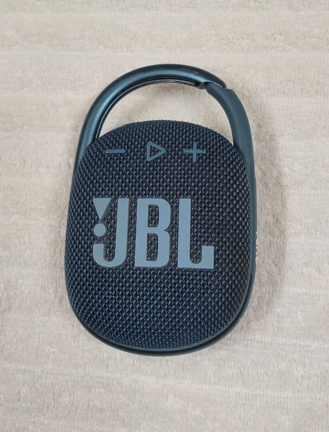 🏆 JBL Clip 4 Portable Bluetooth Speaker - Black