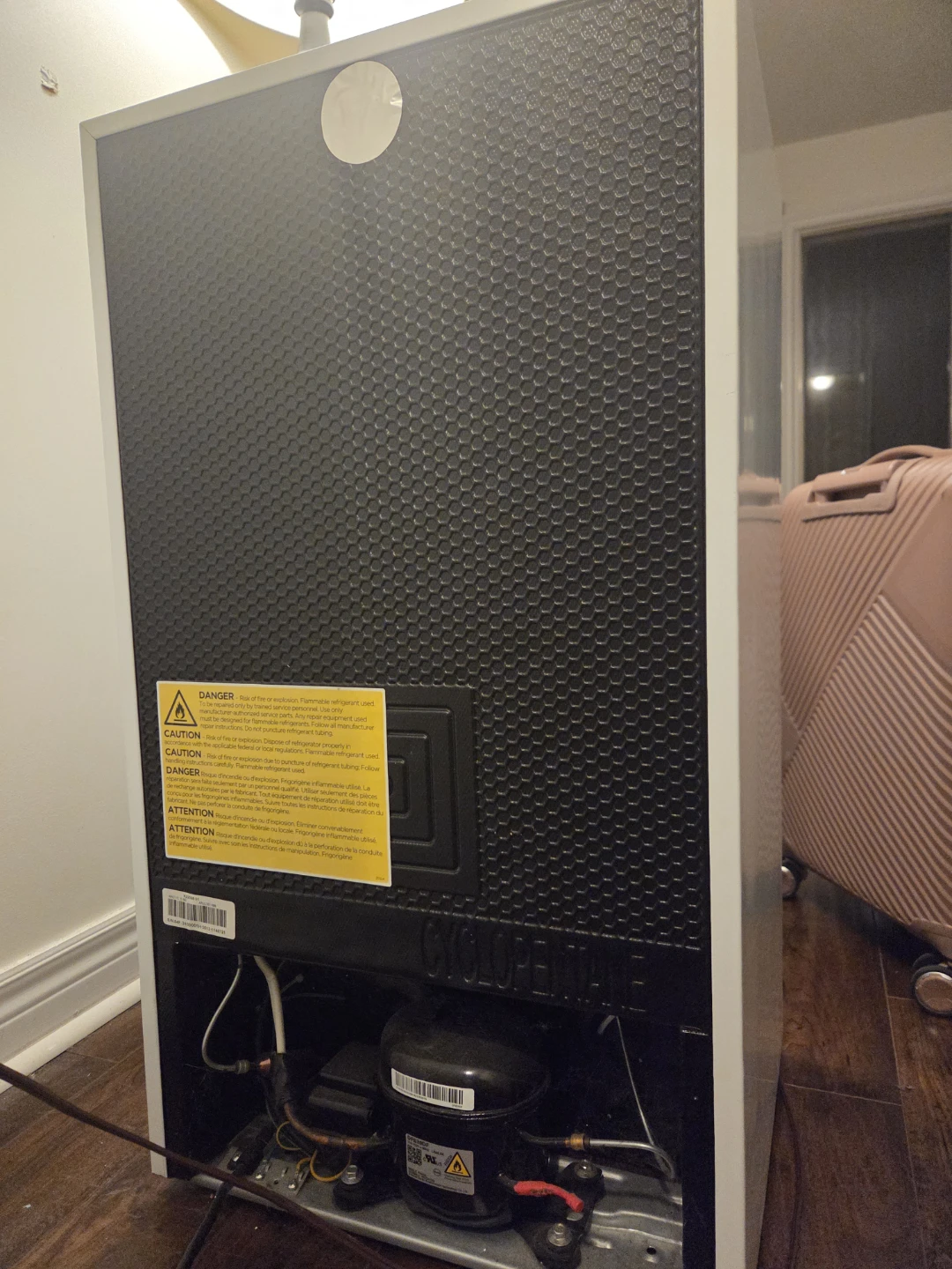 Arctic King Mini Fridge - photo 3