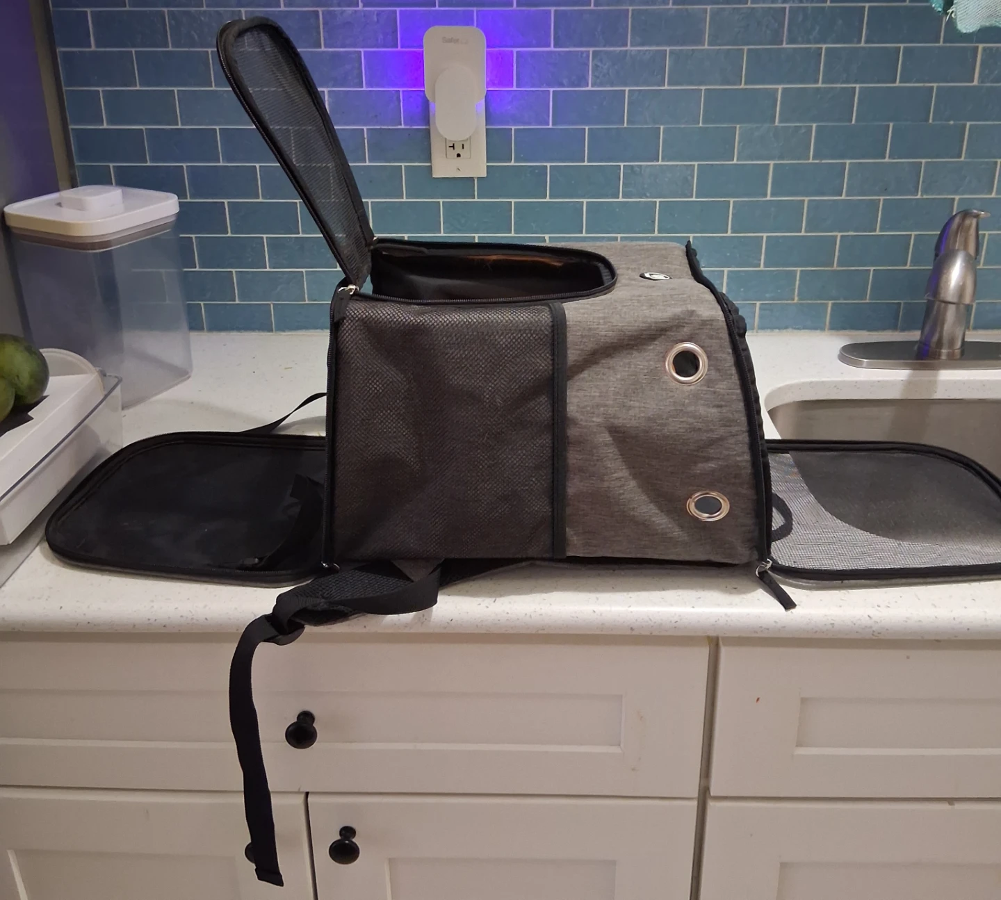 Fofos Pet Carrier Backpack - photo 2