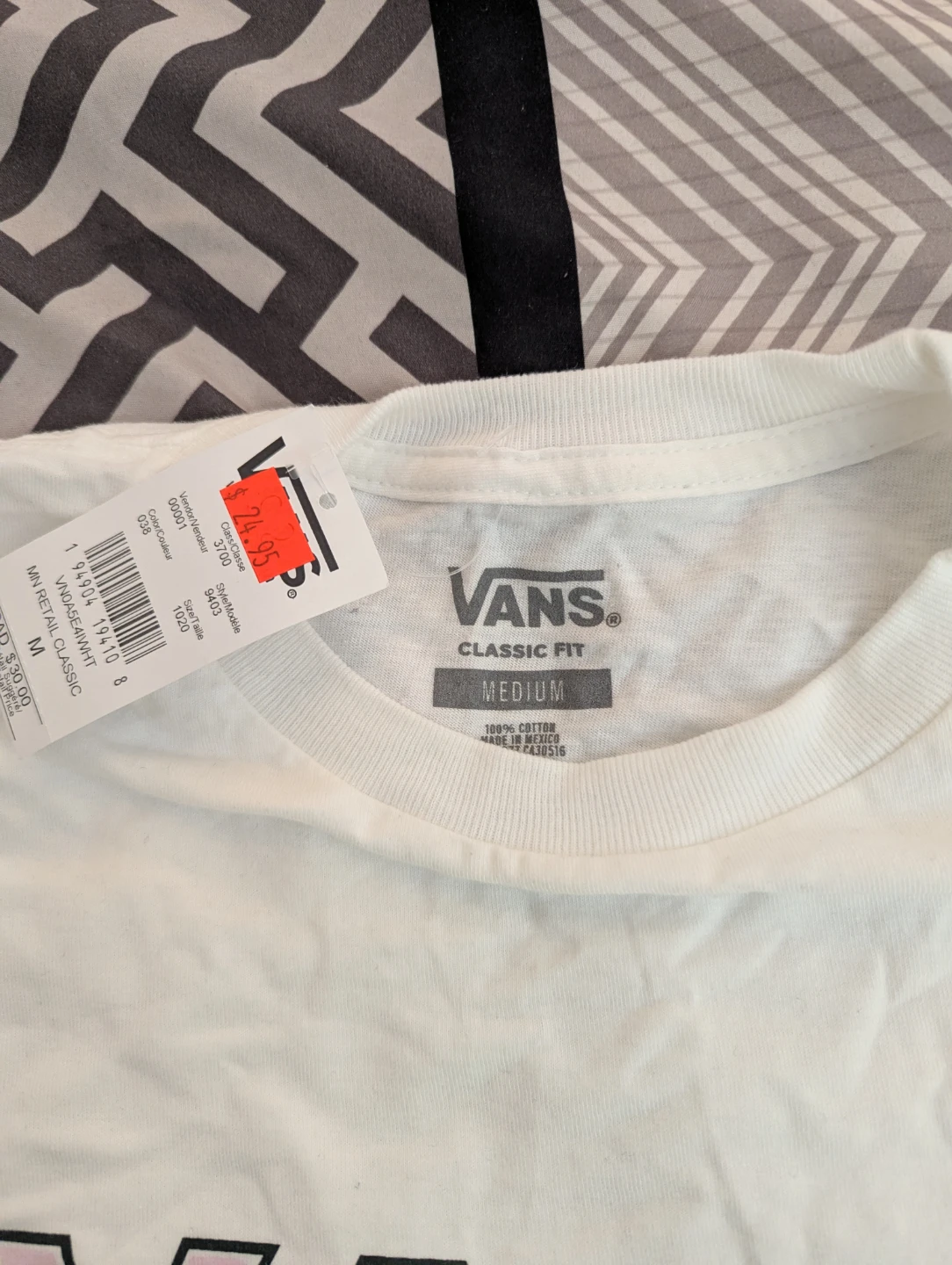 Vans Classic Fit T-Shirts - photo 2