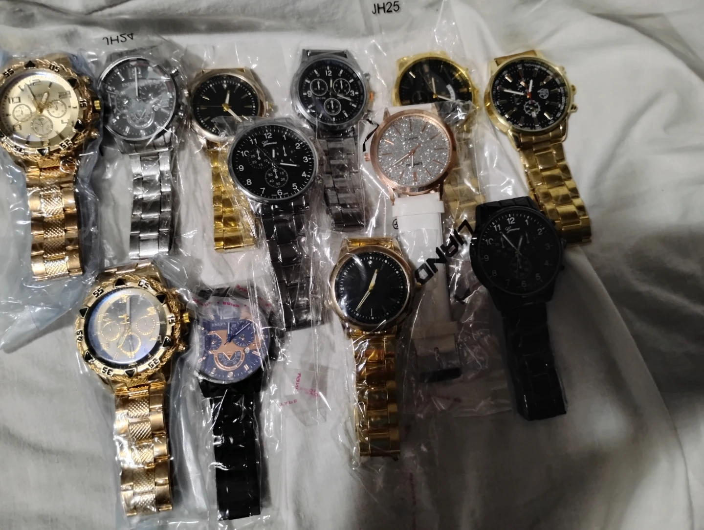 Assorted Wrist Watches Collection for men and women - photo 2