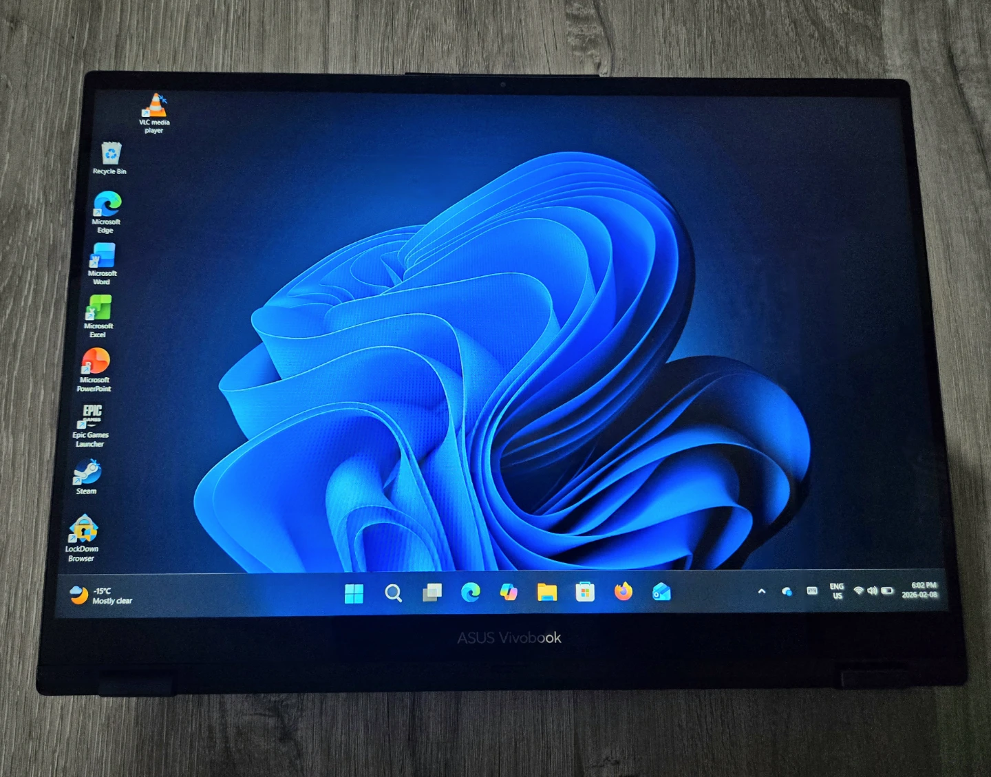 ASUS Vivobook Flip 16 Laptop - photo 3