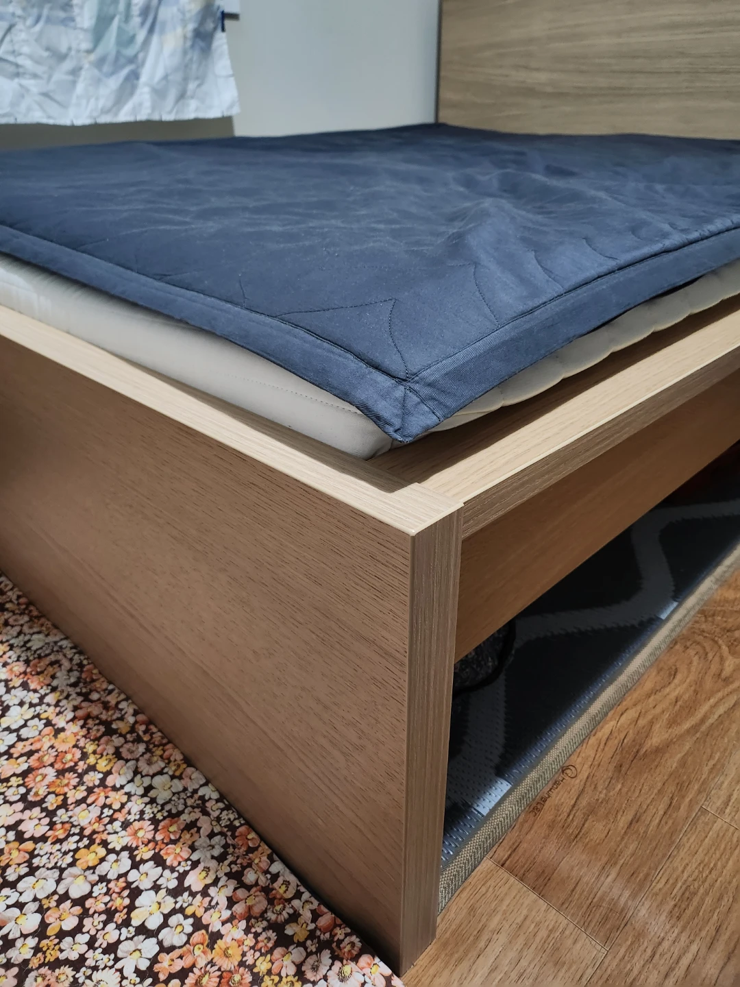 Wooden Bed Frame - photo 2