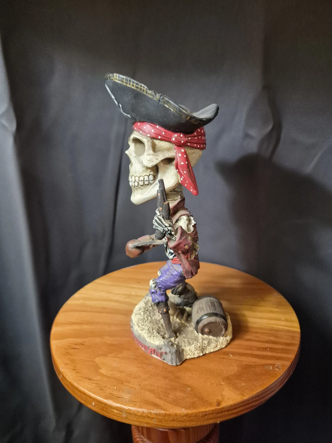 Pirate Skeleton bobble head Figurine with Barrel - photo 4