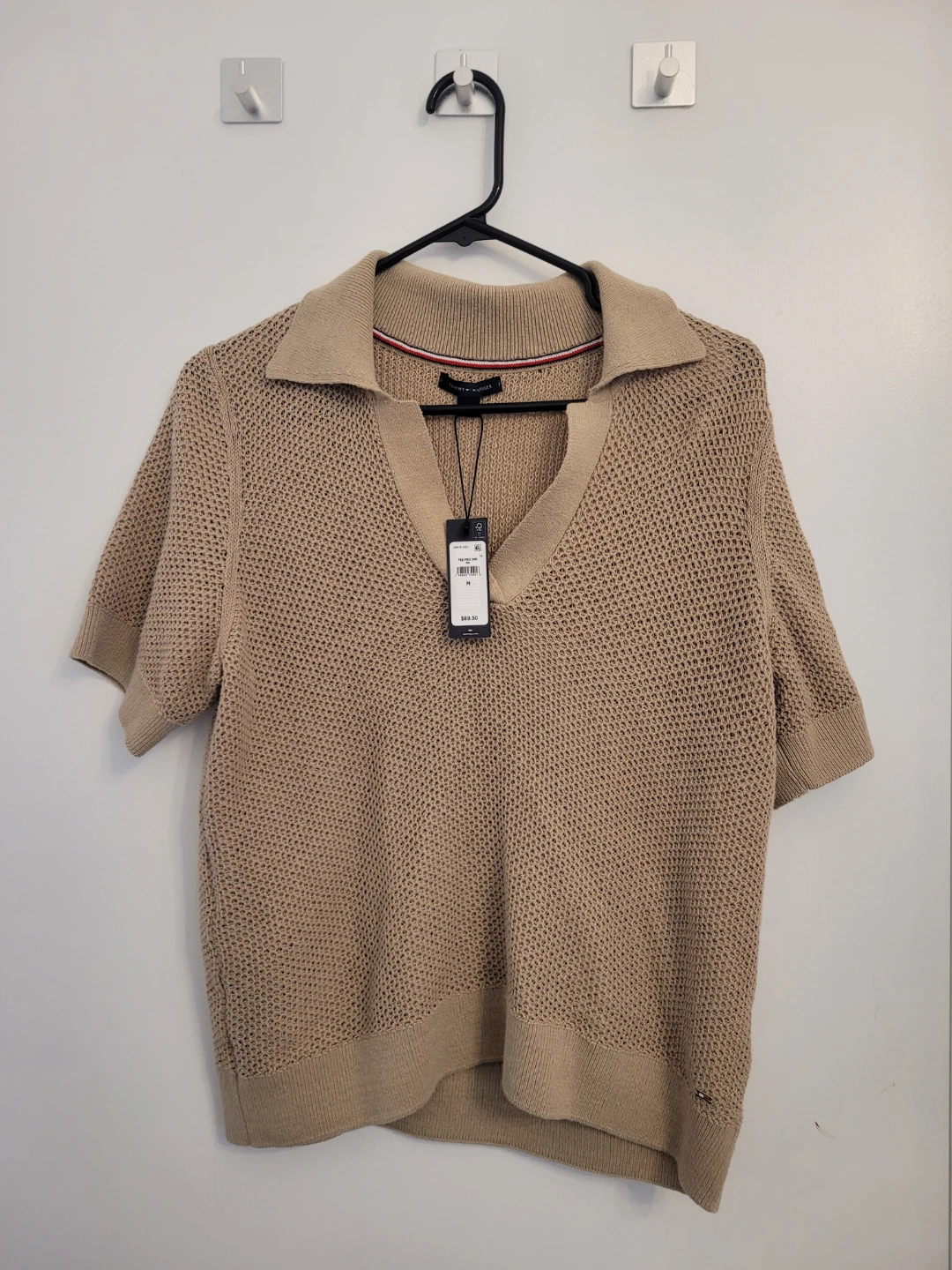 Tommy Hilfiger Women's Tan Knit Polo Shirt Size M - photo 4