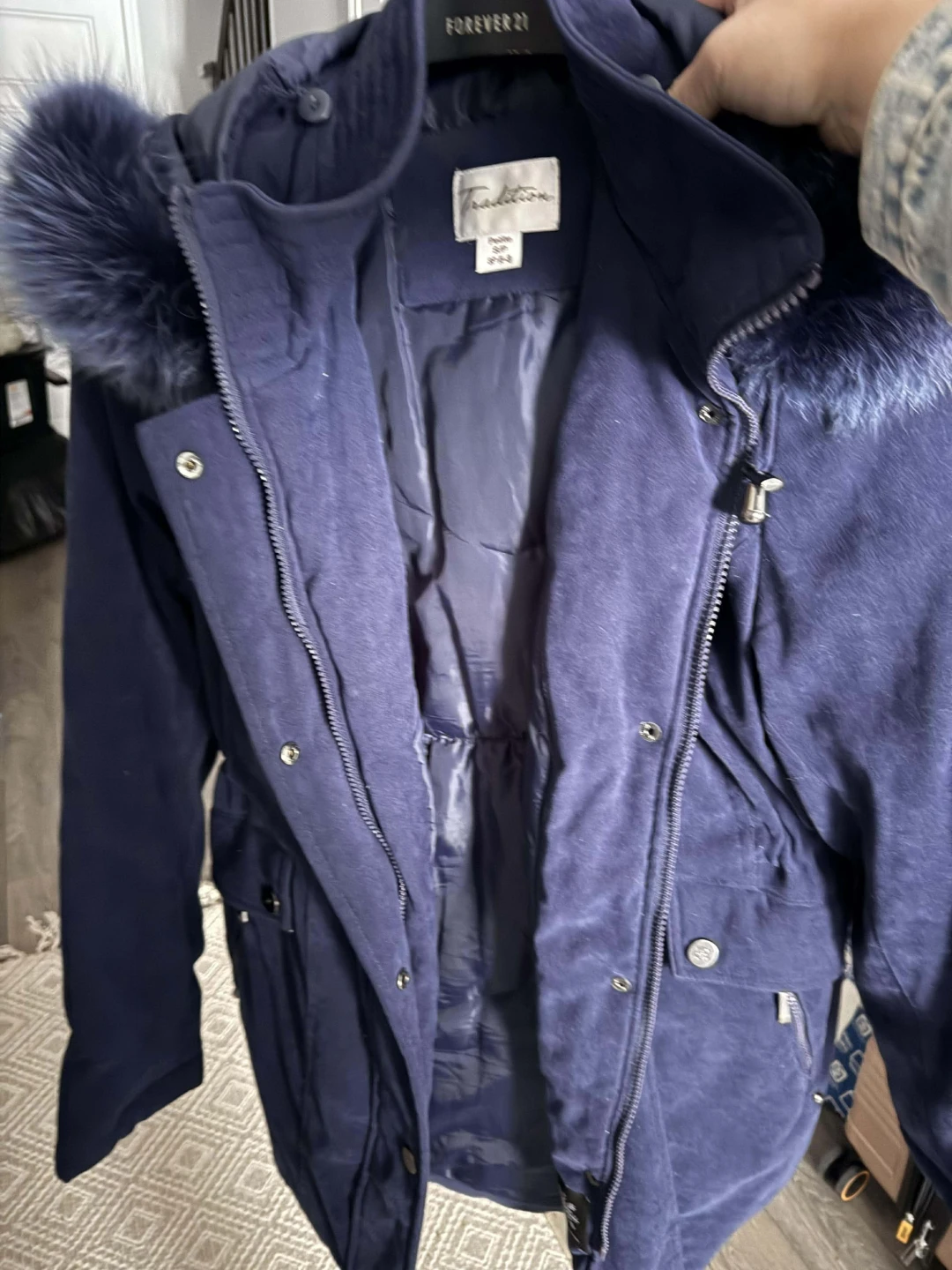 🥕 Navy Blue Winter Coat with Faux Fur Trim 🥕