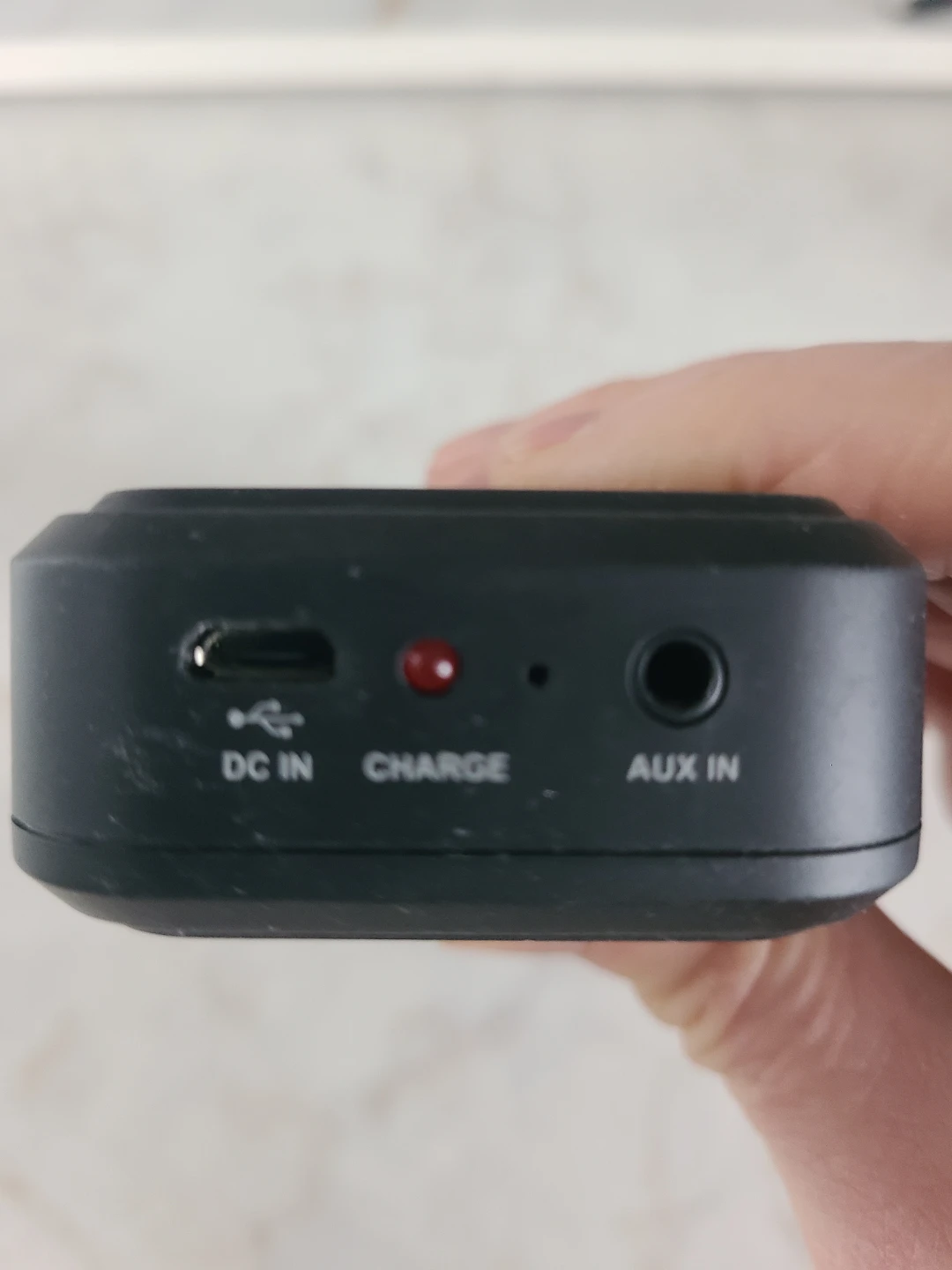 Portable Bluetooth speaker - photo 2