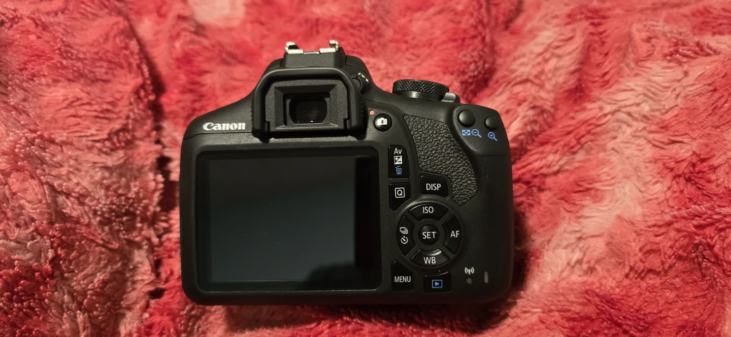Canon EOS Rebel T7 DSLR Camera with 18-55mm and 50mm STM lens - photo 3