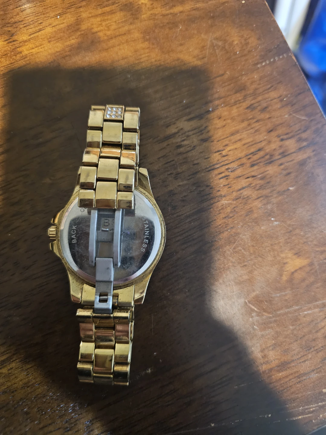 BS Sister women's gold-tone jewelled watch - photo 2