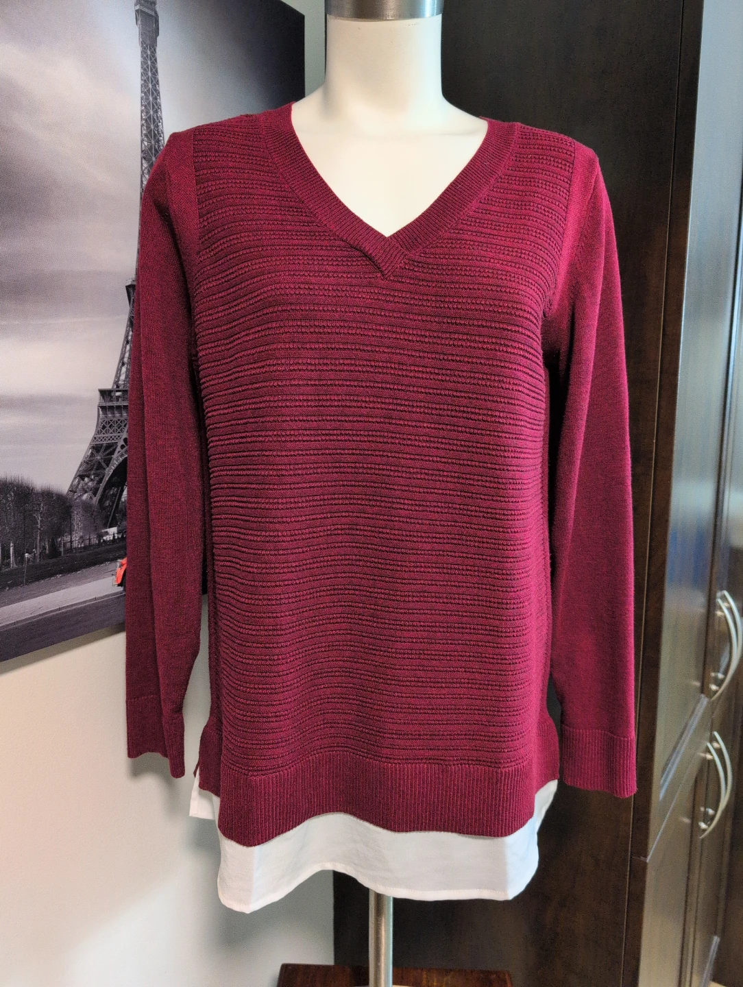 Hilary Radley V-Neck Sweater - Burgundy - Medium