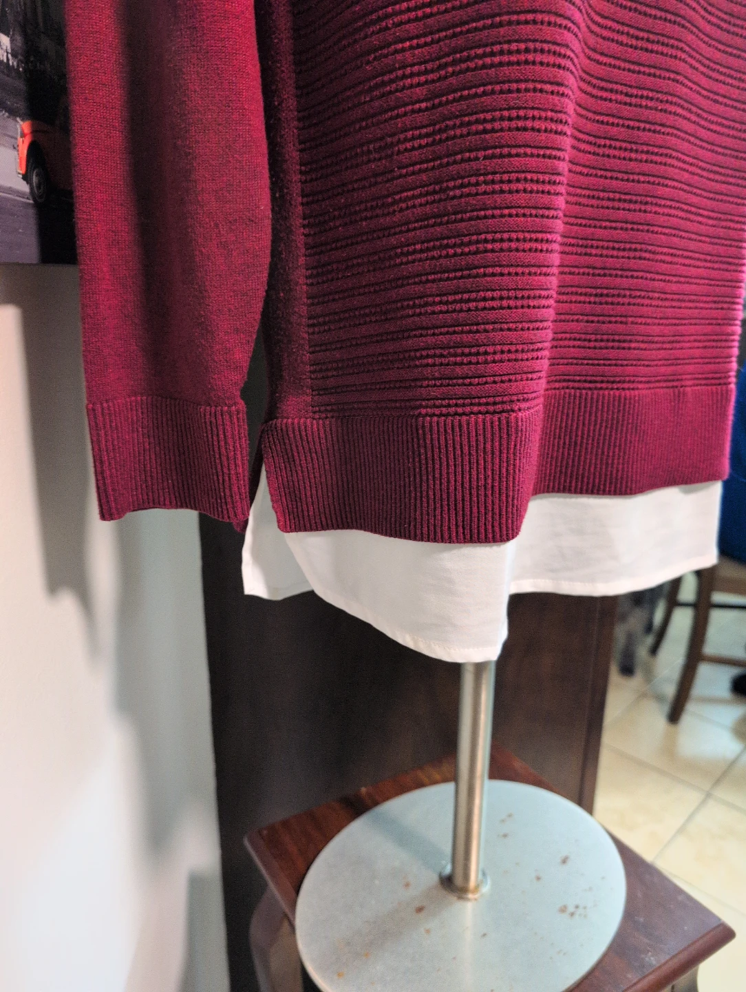 Hilary Radley V-Neck Sweater - Burgundy - Medium - photo 2