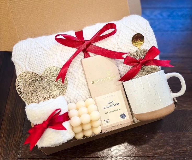 Artisan Milk Chocolate Gift Set with Mug