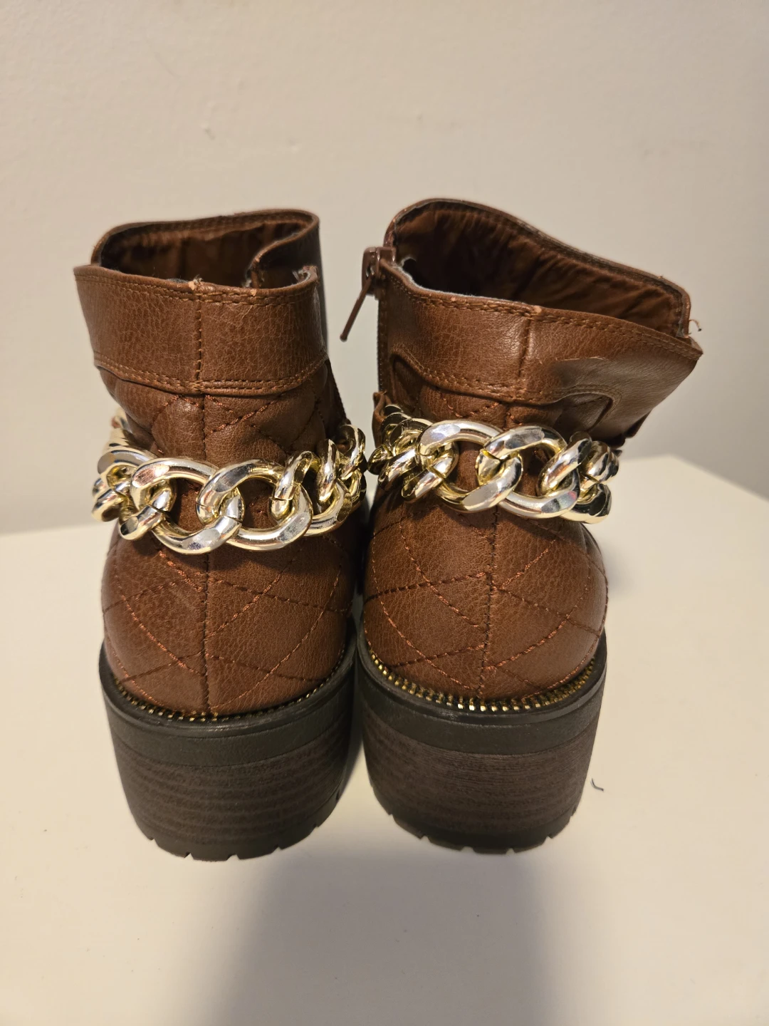 G by Guess Brown Chain Detail Ankle Boots - photo 5