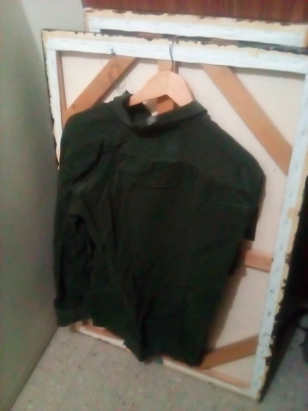 Uniqlo Button-Up Shirt - Green - Size M - photo 4