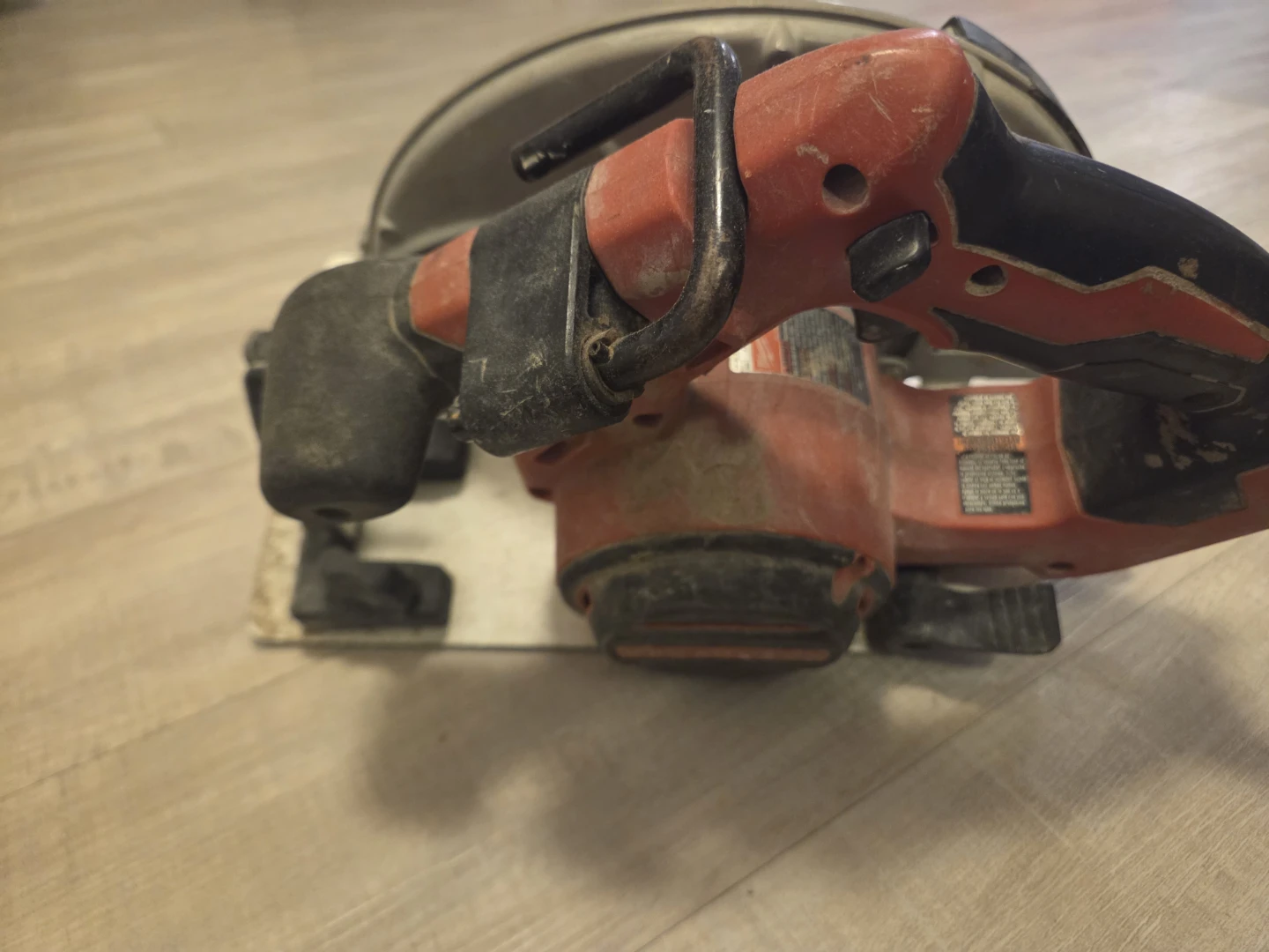 Milwaukee M18 Circular Saw Kit with Batteries and Charger - photo 2