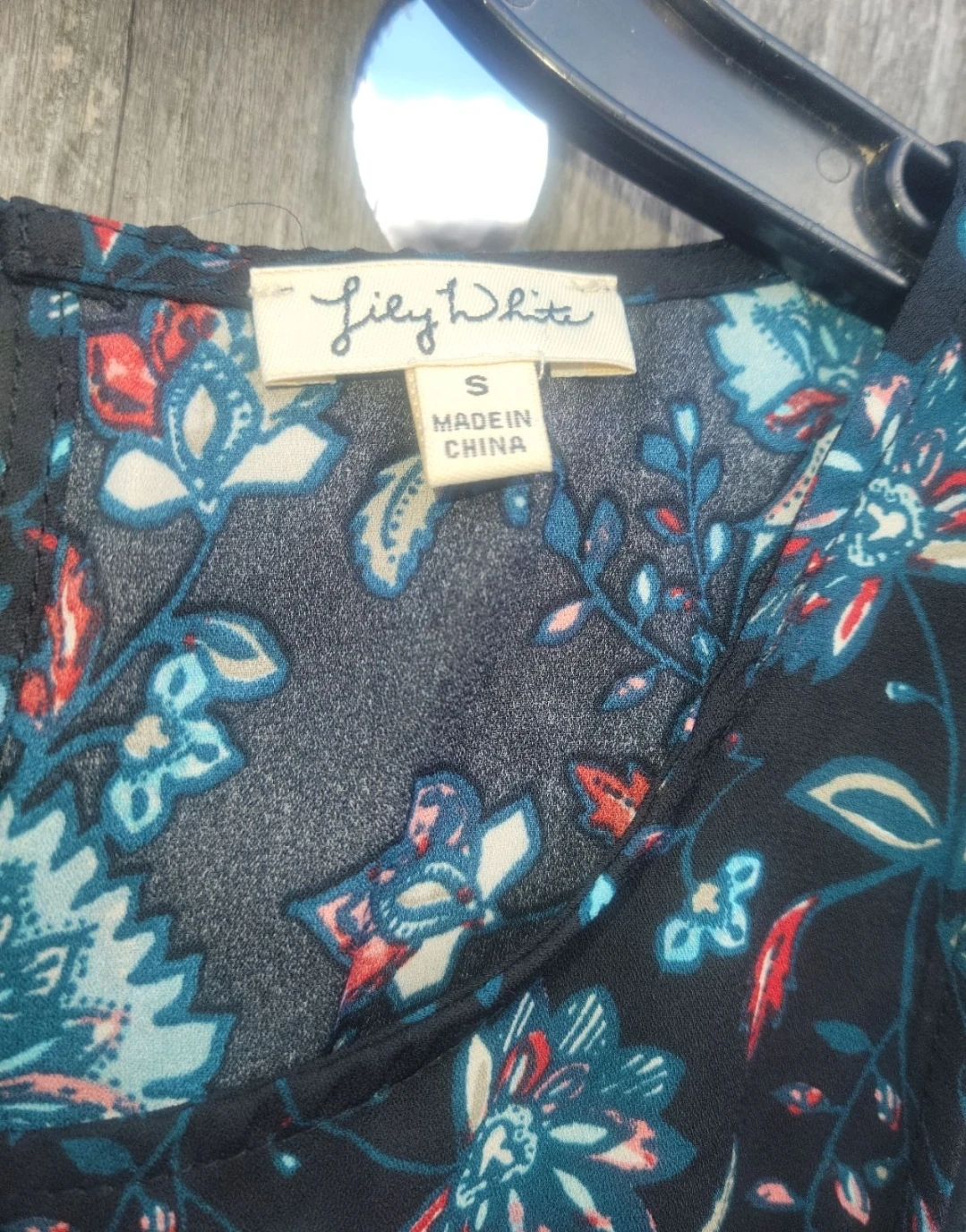 Lily White Cold Shoulder Floral Blouse - Size S - photo 2
