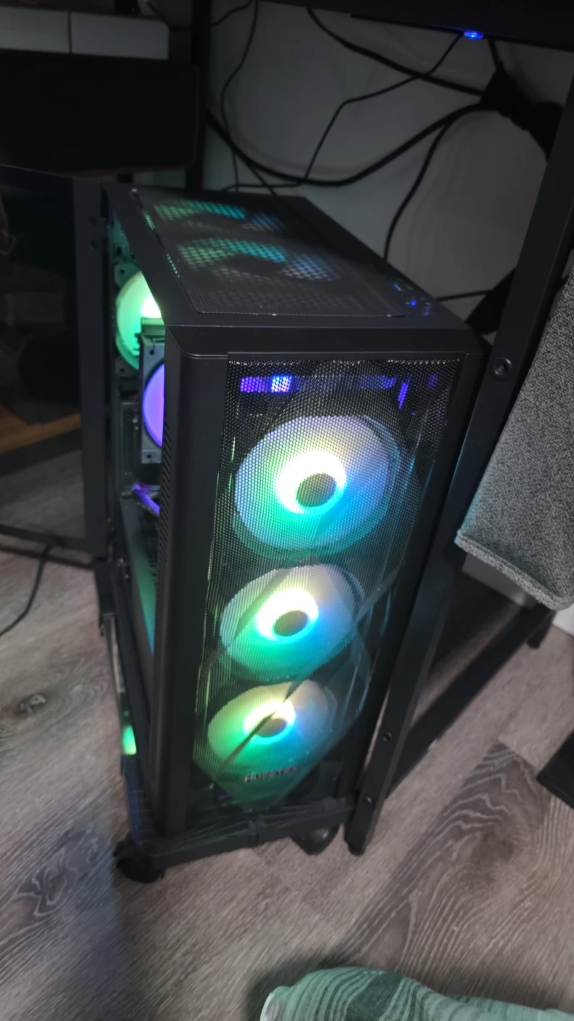 Gaming PC, (Last picture specs details)