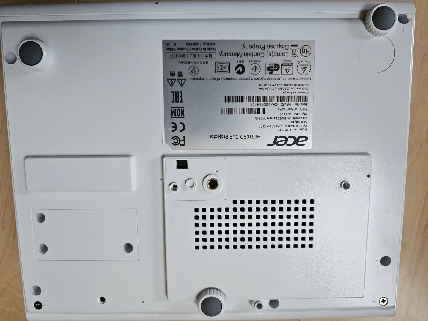 Acer H6510BD DLP Projector - photo 3