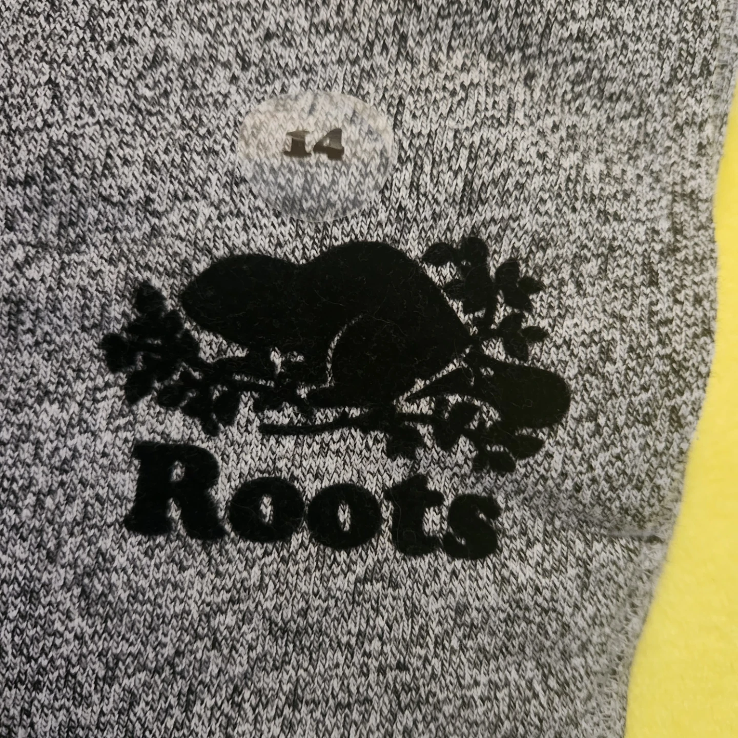 Roots Grey Heather T-Shirt and Sweatpants Set - Size M - photo 2