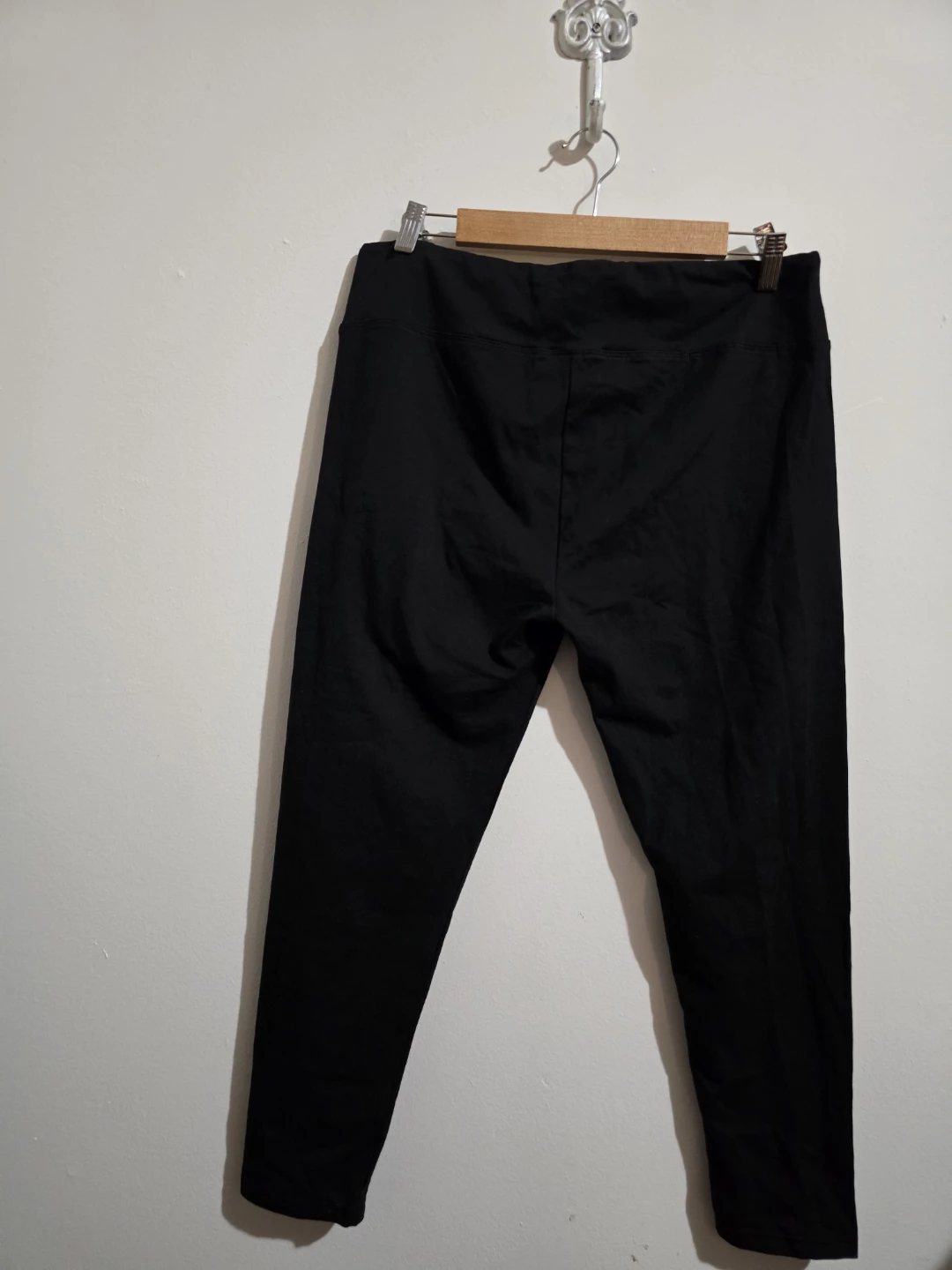 Gloria Vanderbilt Black Leggings - photo 3