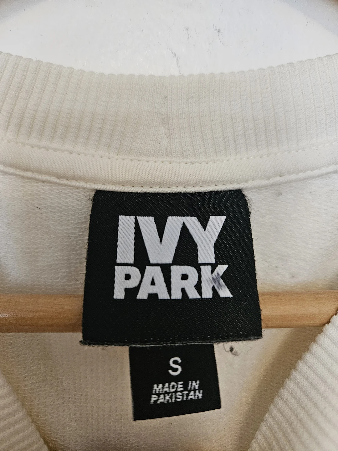 Womens Ivy Park Cream Crewneck Sweatshirt - photo 2