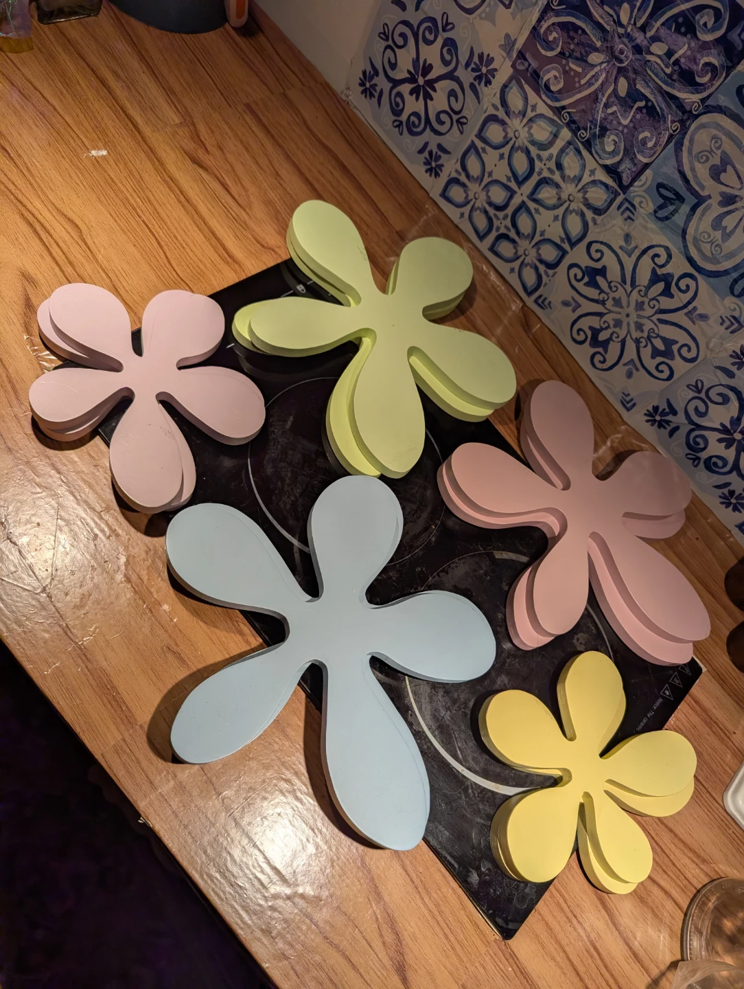 Set of 5 Flower-Shaped Wooden Coasters
