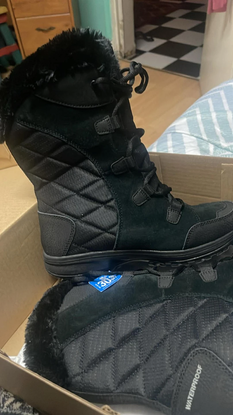 Columbia Ice Maiden II Women's Winter Boots - Size 9