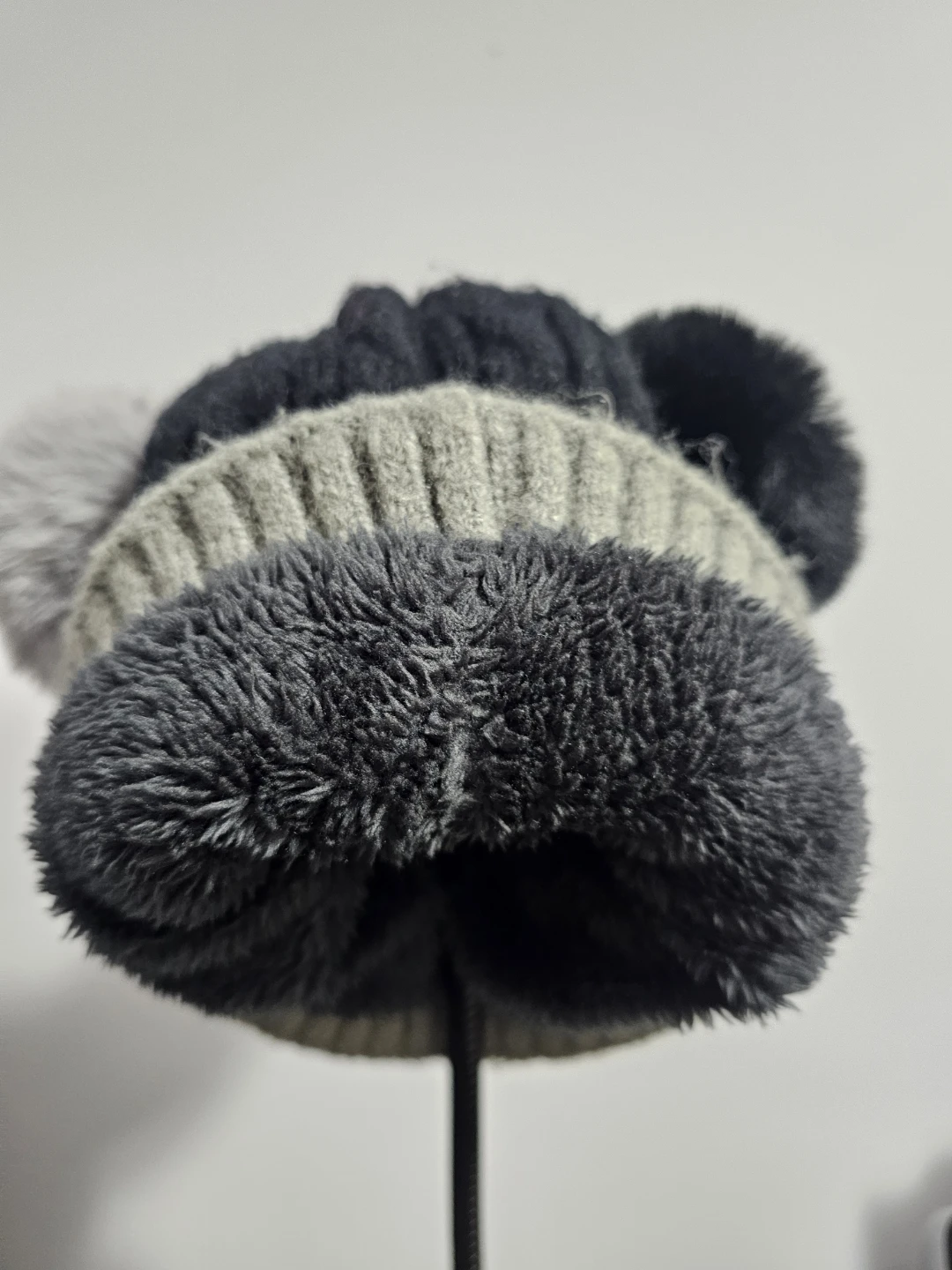 Kids - Black and Grey Pom Pom Beanie - photo 2
