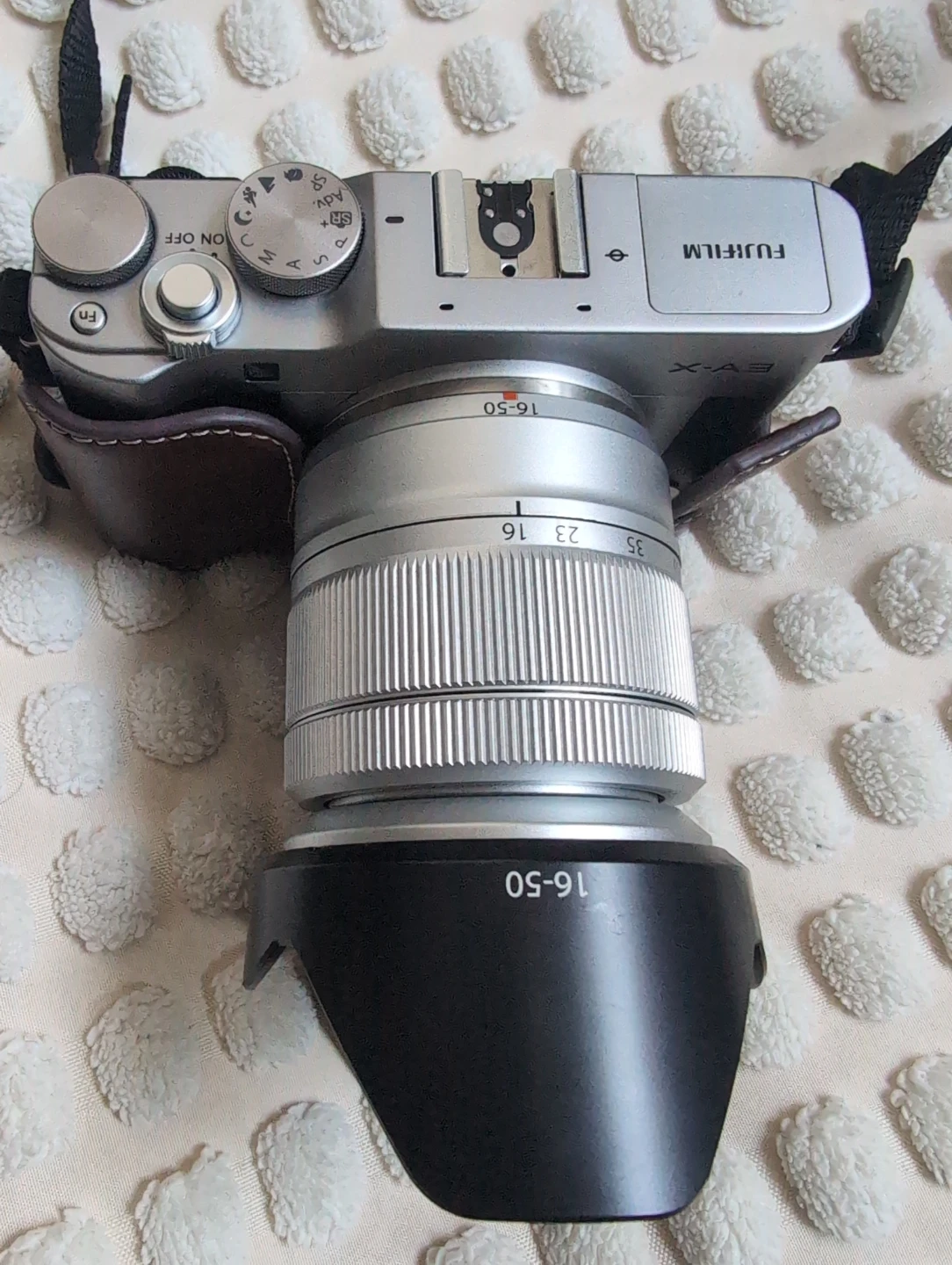 Fujifilm X-A3 Mirrorless Camera with 16-50mm Lens - photo 2